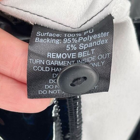 I.AM.GIA‎ Edam Skirt Vegan Leather Belted Zipped Storage Pocket Edgy Small Black - Picture 12 of 12